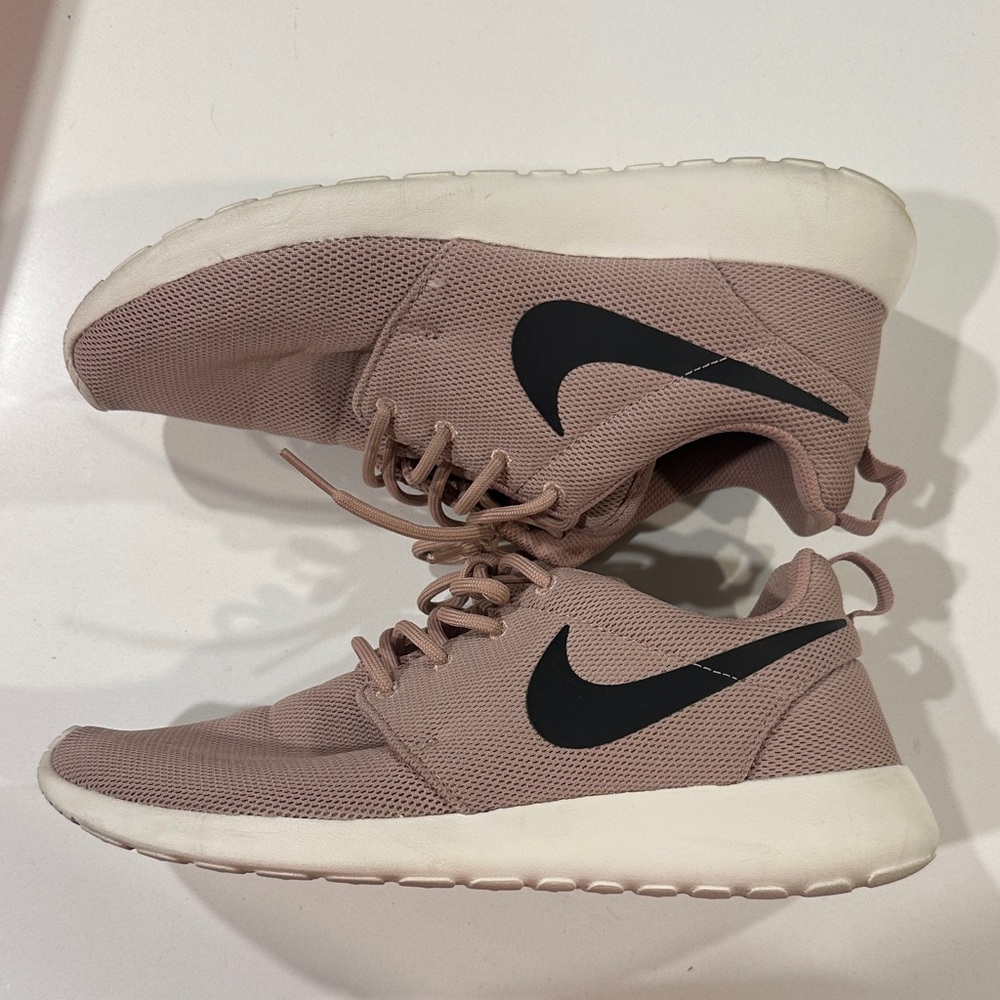 Nike Roshe One Blush and Black Athletic Sneakers